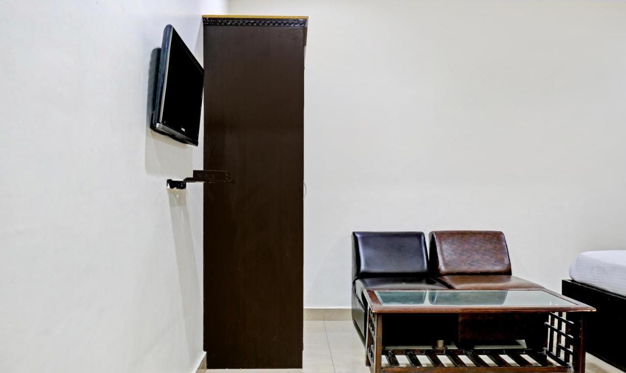 Itsy By Treebo - Ashoka Grand Hotel Varanasi Exterior foto