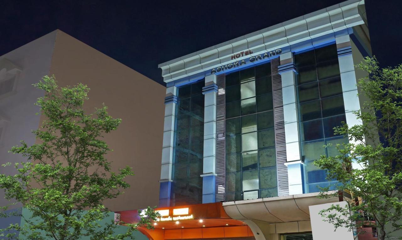 Itsy By Treebo - Ashoka Grand Hotel Varanasi Exterior foto