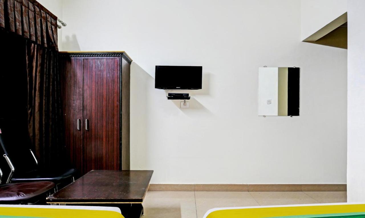 Itsy By Treebo - Ashoka Grand Hotel Varanasi Exterior foto